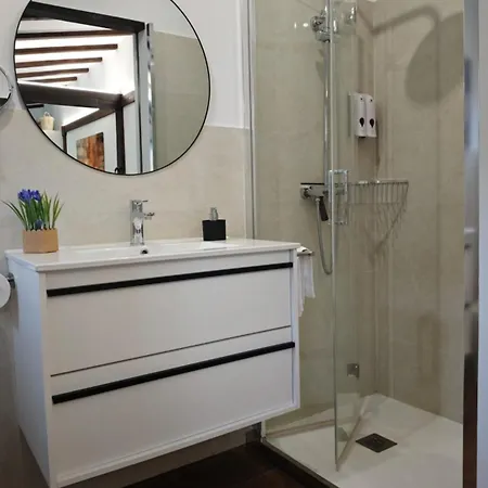 El Nial De Pinos * אוחדו